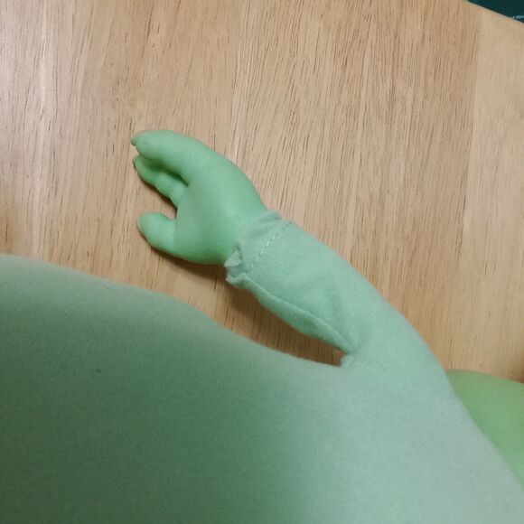 Baby Yoda Plush Doll Star Wars Grogu Stuffed Toy Soft & Cuddly - Picture 11 of 13